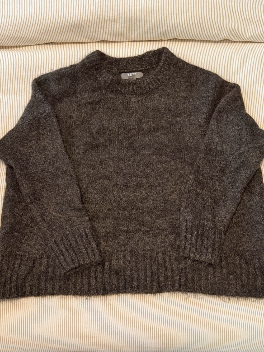 AE77 Wool Blend Sweater